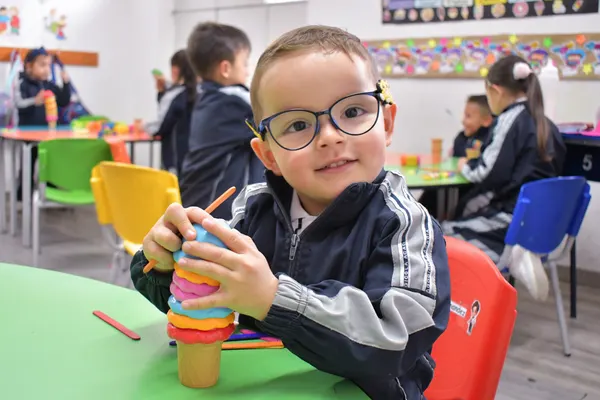 Nuestro proyecto de bilingüismo continúa acompañando a los estudiantes