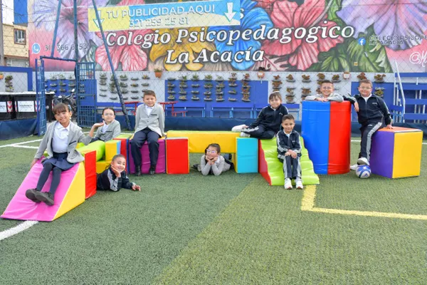 Niños de preescolar del Colegio Psicopedagógico La Acacia