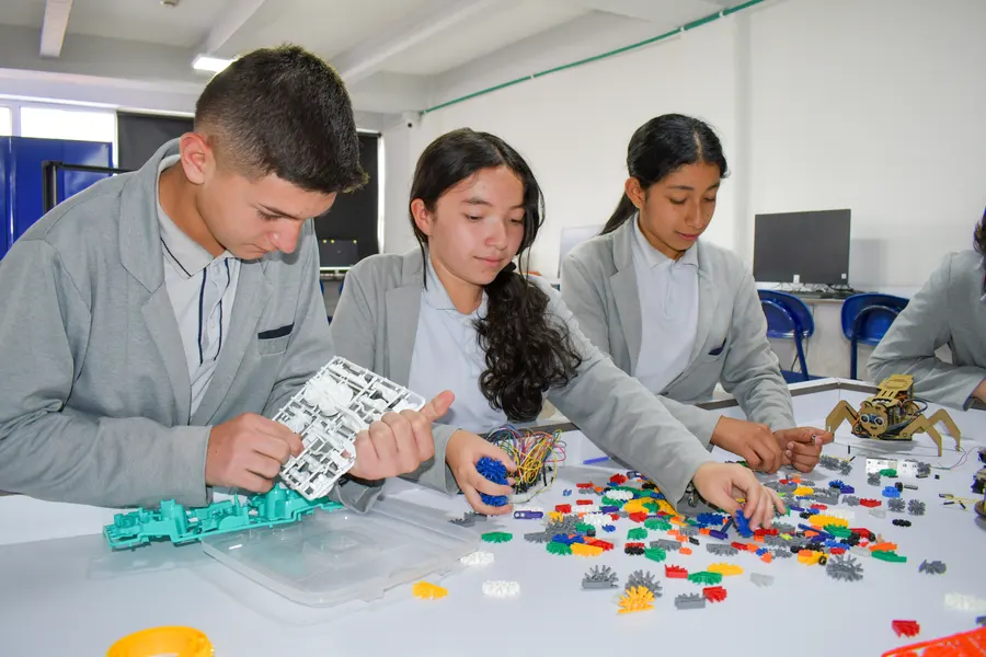Aulas del Colegio Psicopedagógico La Acacia