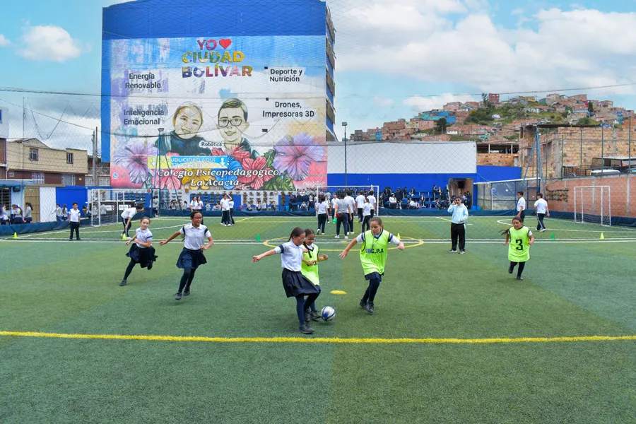 Niños de preescolar del Colegio Psicopedagógico La Acacia